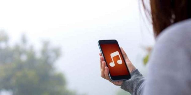 Best Lyrics Apps for Music Lovers in 2021